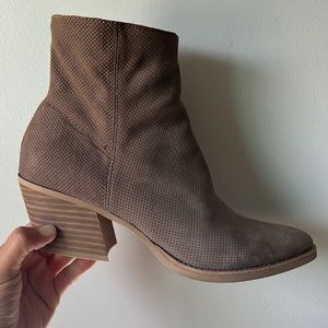 DOLCE VITA Ankle Boots